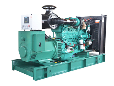 220KW康明斯柴油發機電組5.jpg